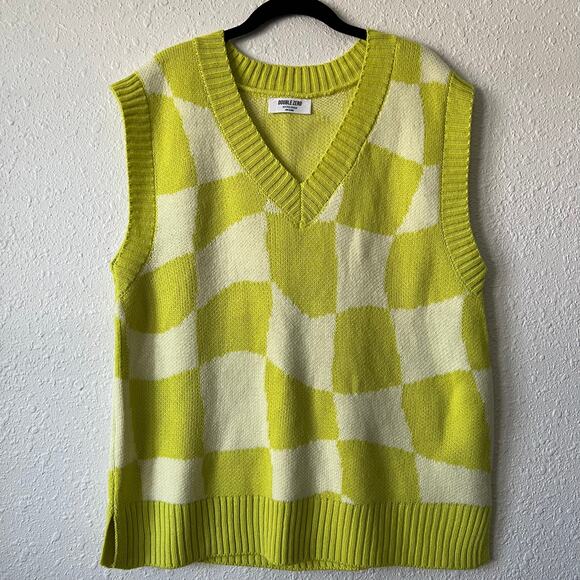 Double Zero Sweaters - Double Zero Lime Green Checkered V-Neck Sweater Vest Size Medium